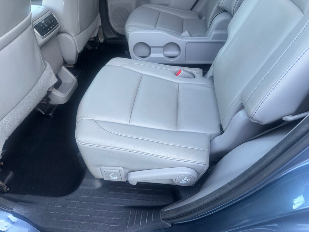 2018 Toyota Highlander Image 14