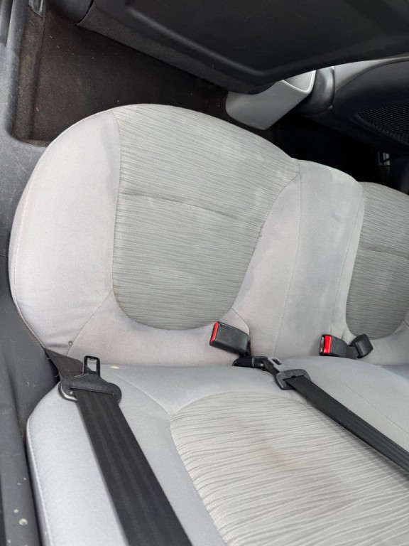 2017 Hyundai Accent Image 8