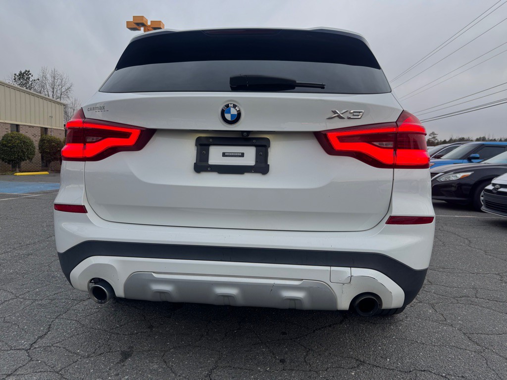 2018 BMW X3 Image 9