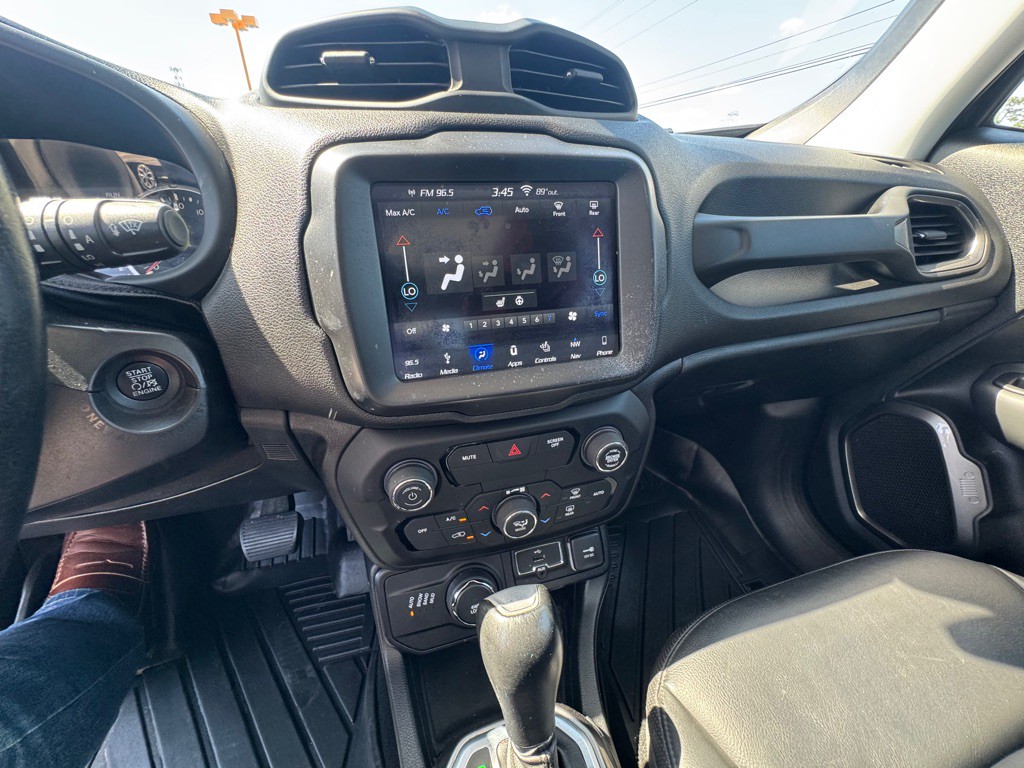 2019 Jeep Renegade Image 16