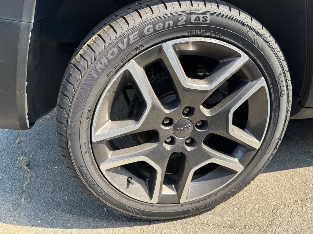 2019 Jeep Renegade Image 31