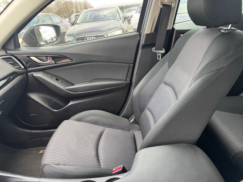 2015 Mazda Mazda3 Image 11