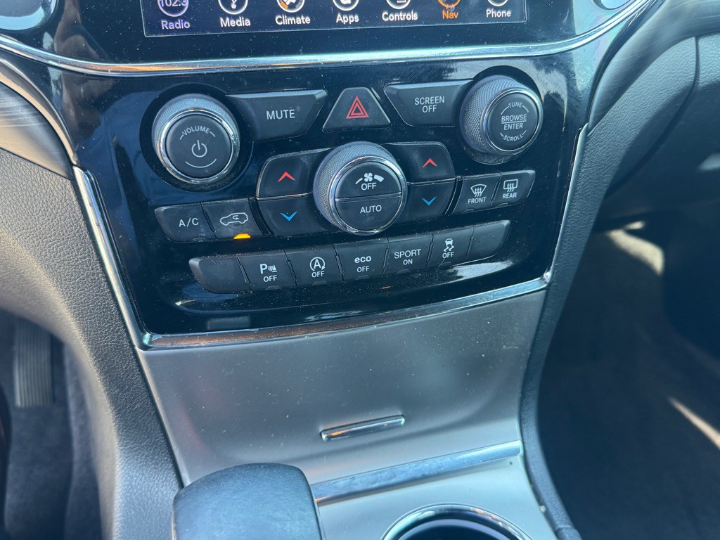 2019 Jeep Grand Cherokee Image 12