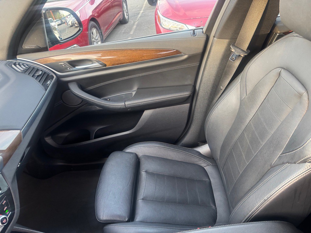 2018 BMW X3 Image 12