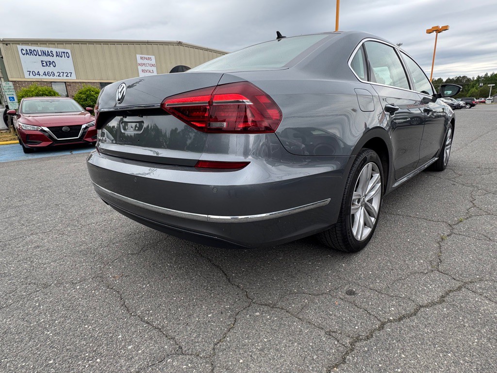 2018 Volkswagen Passat Image 5