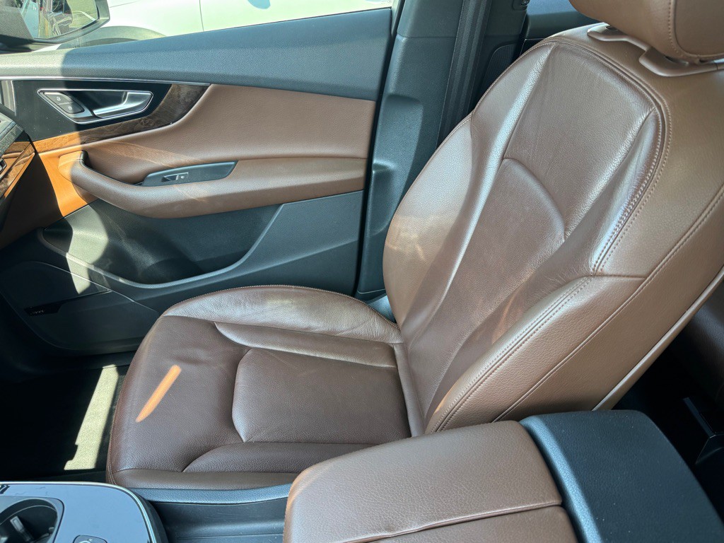 2017 Audi Q7 Image 11
