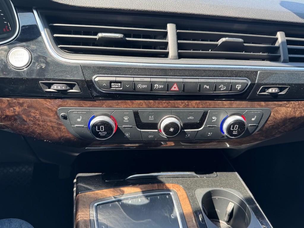2017 Audi Q7 Image 17
