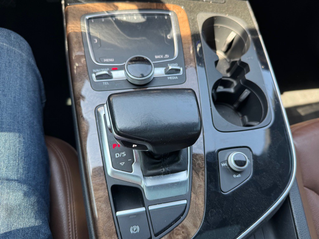 2017 Audi Q7 Image 18