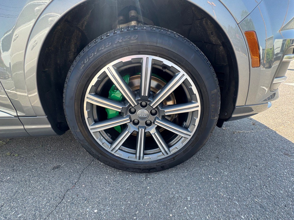 2017 Audi Q7 Image 29