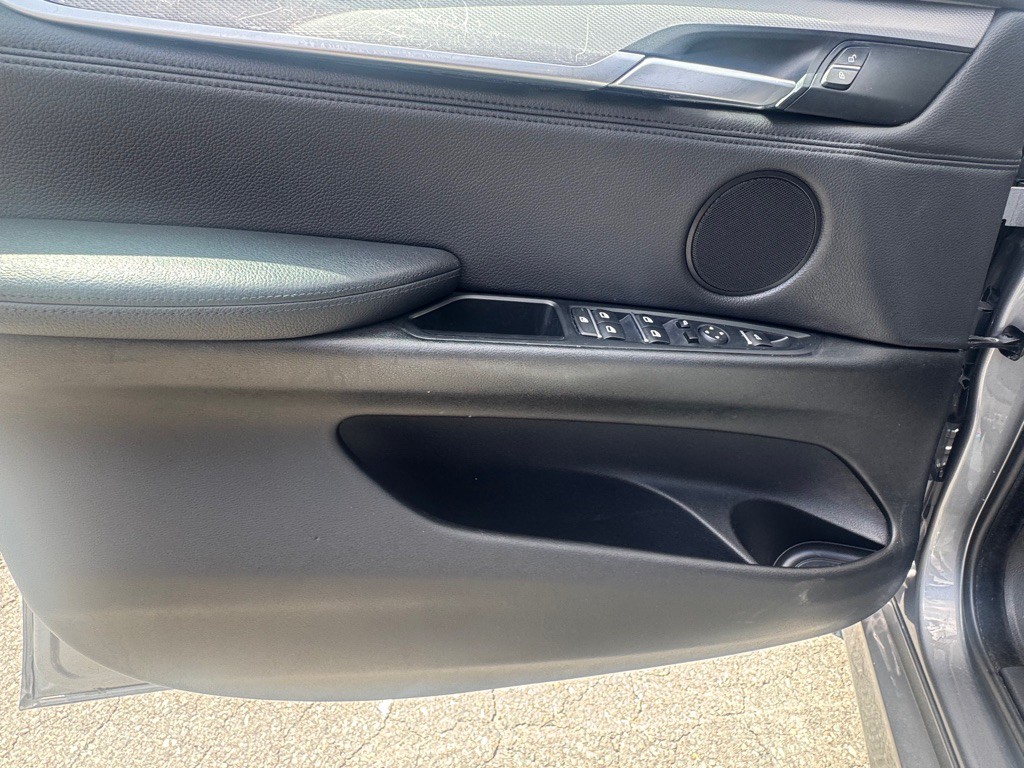 2016 BMW X5 Image 11