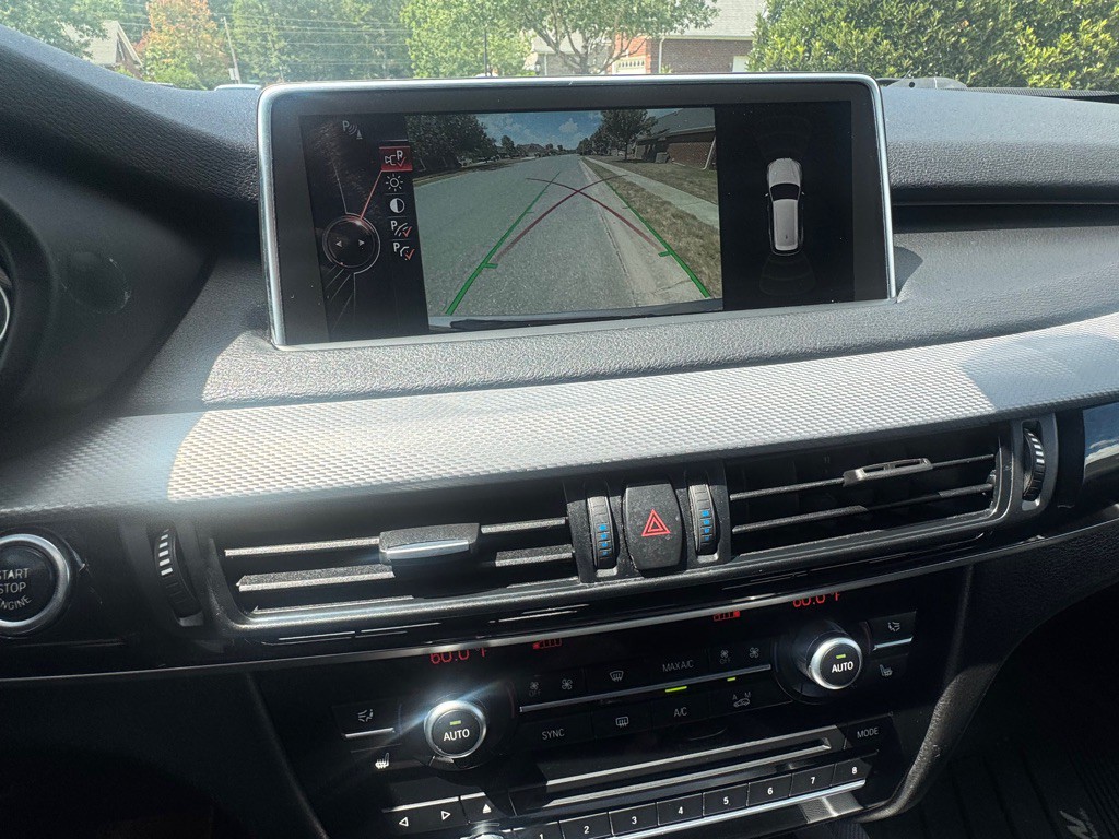 2016 BMW X5 Image 16