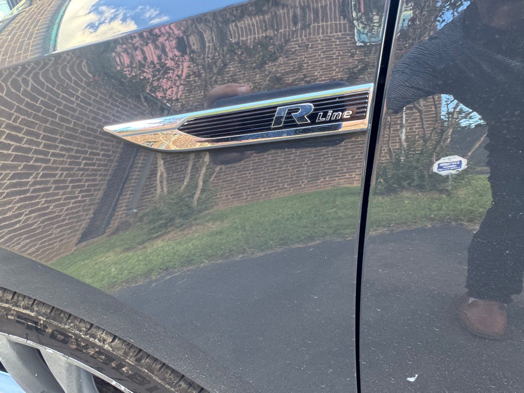 2017 Volkswagen Passat Image 10