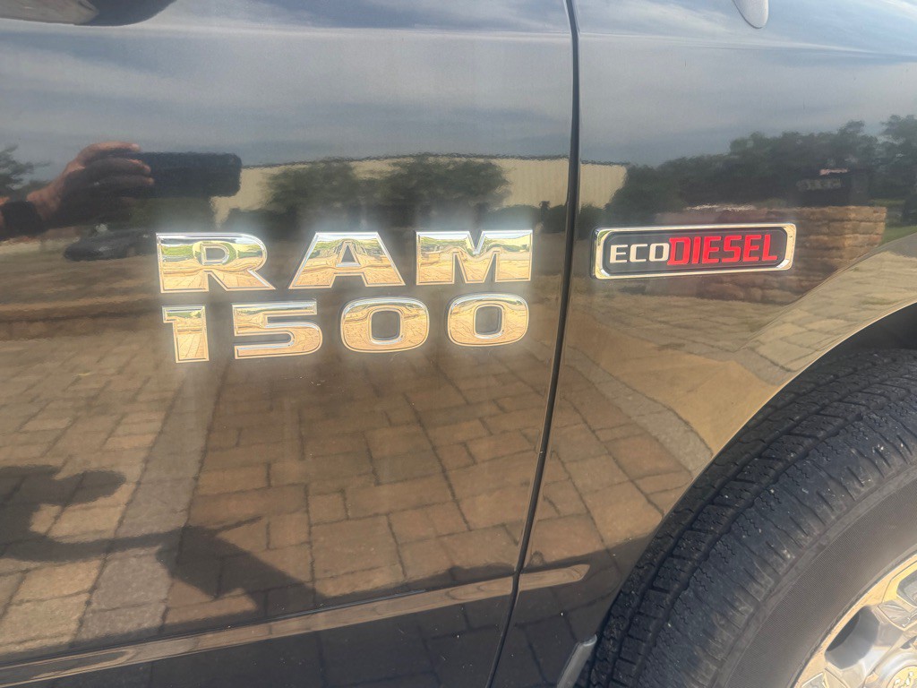 2016 RAM 1500 Image 12