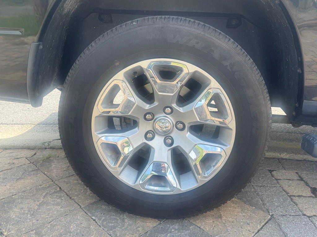 2016 RAM 1500 Image 31