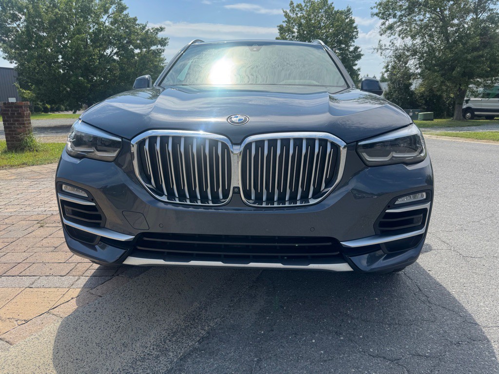 2020 BMW X5 Image 2