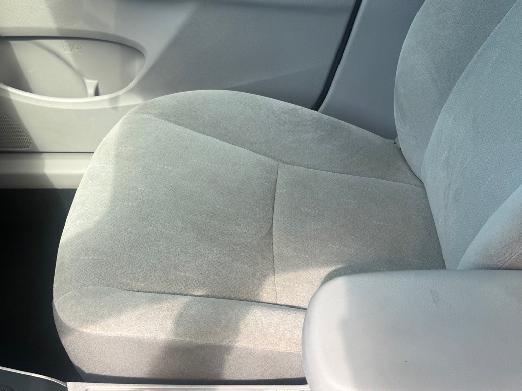 2013 Toyota Corolla Image 14
