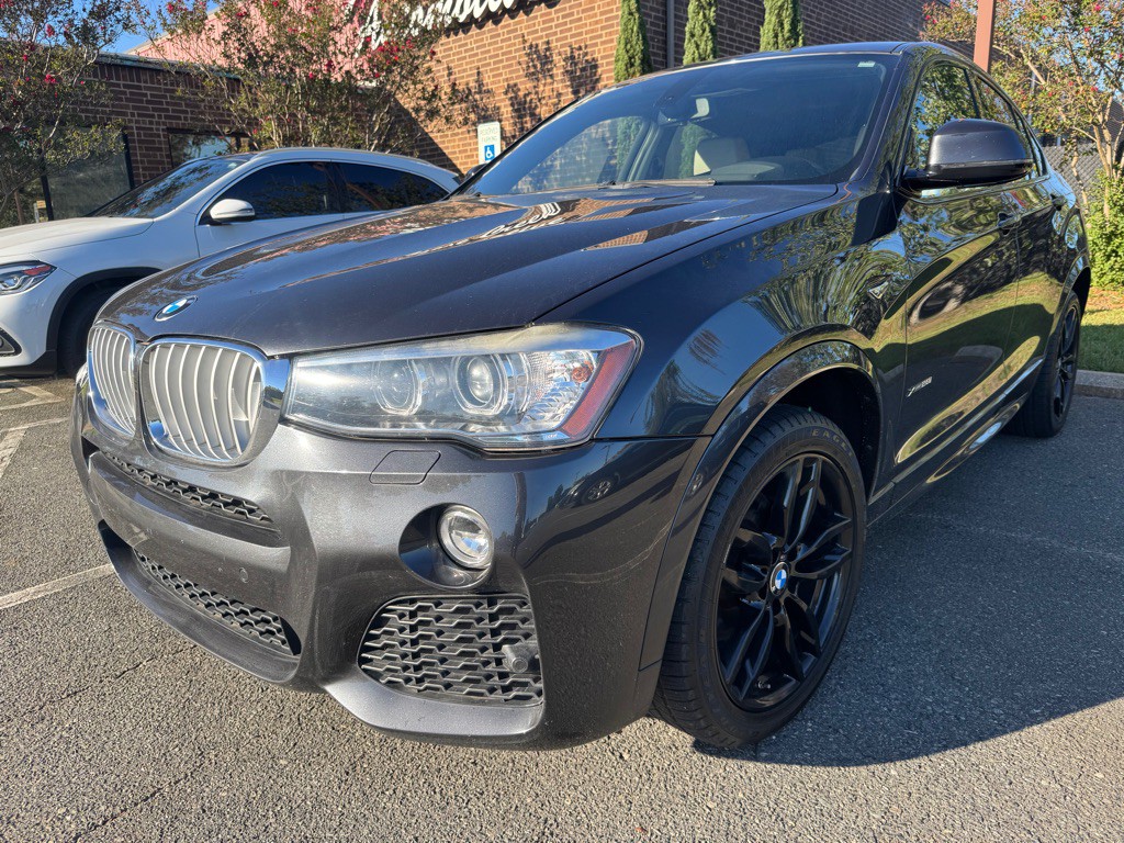 2016 BMW X4 Image 2