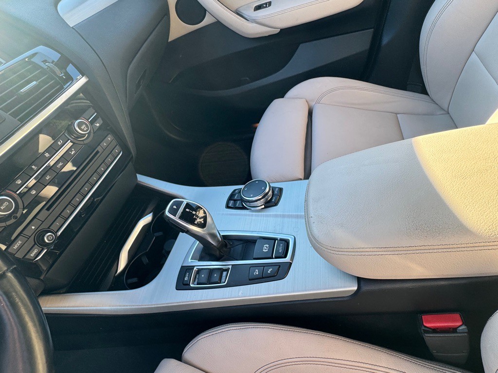 2016 BMW X4 Image 10