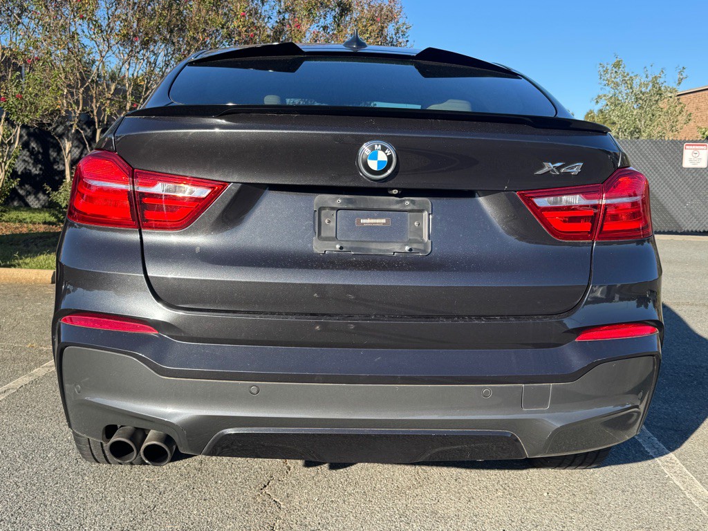 2016 BMW X4 Image 18