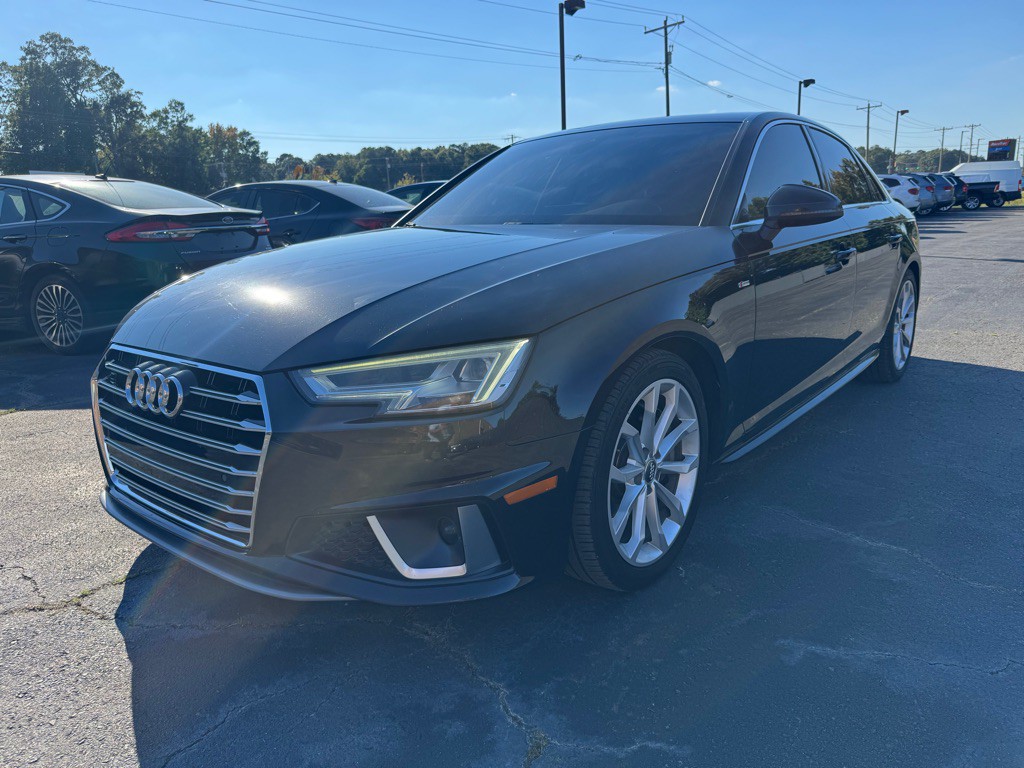 2019 Audi A4 Image 2