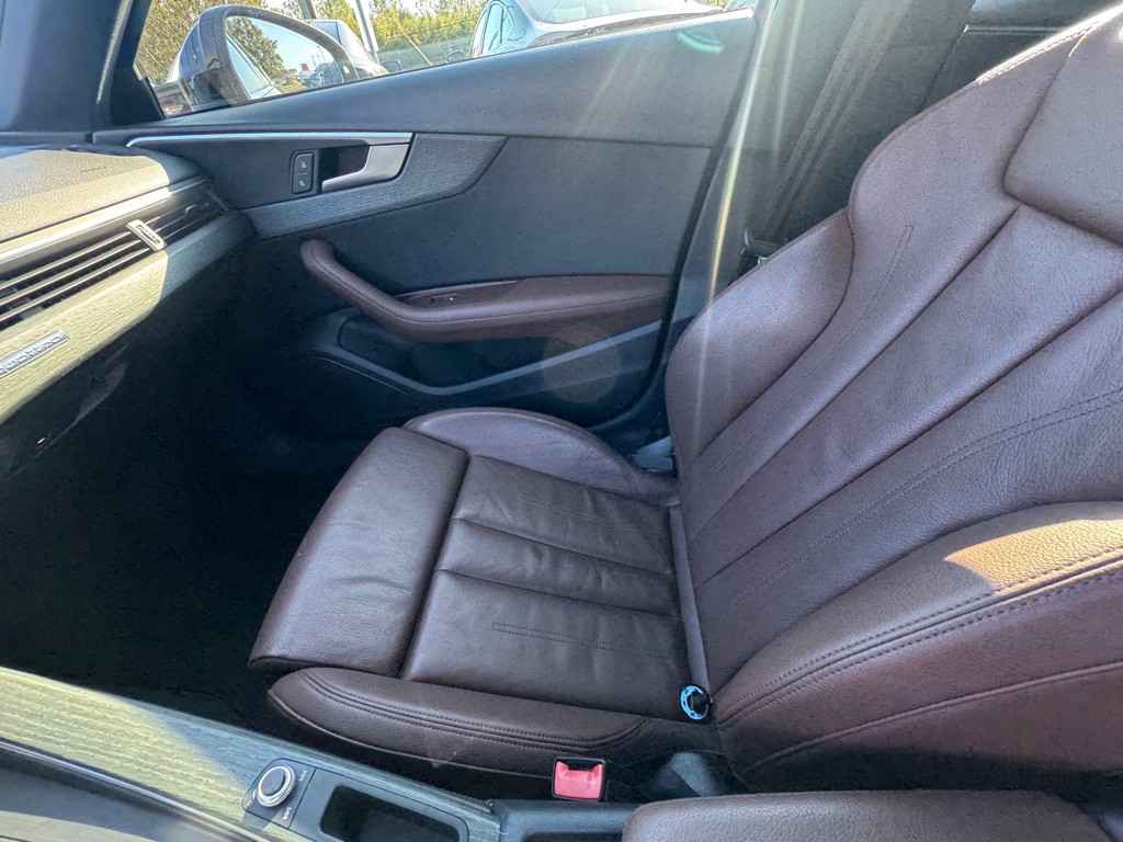 2019 Audi A4 Image 14
