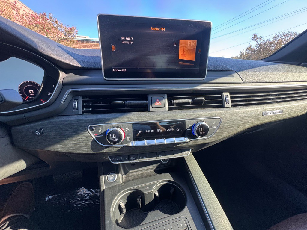 2019 Audi A4 Image 18