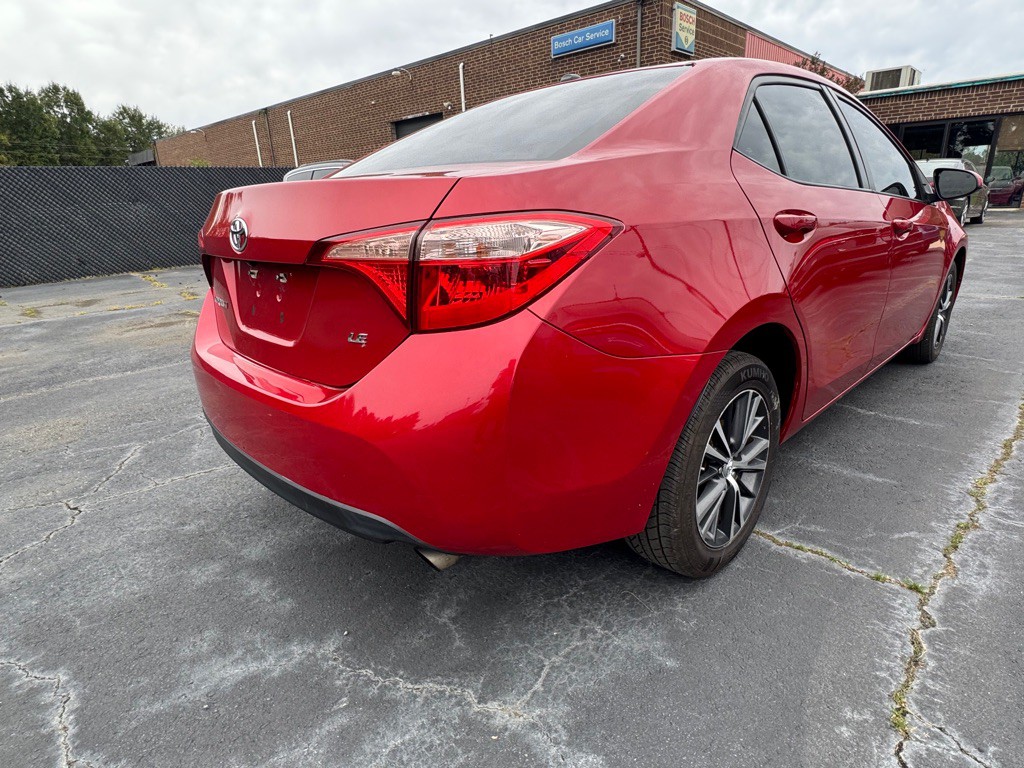 2017 Toyota Corolla Image 6