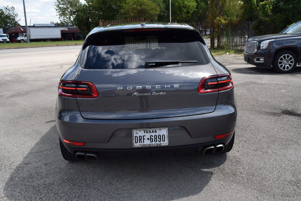 2015 Porsche Macan Image 5