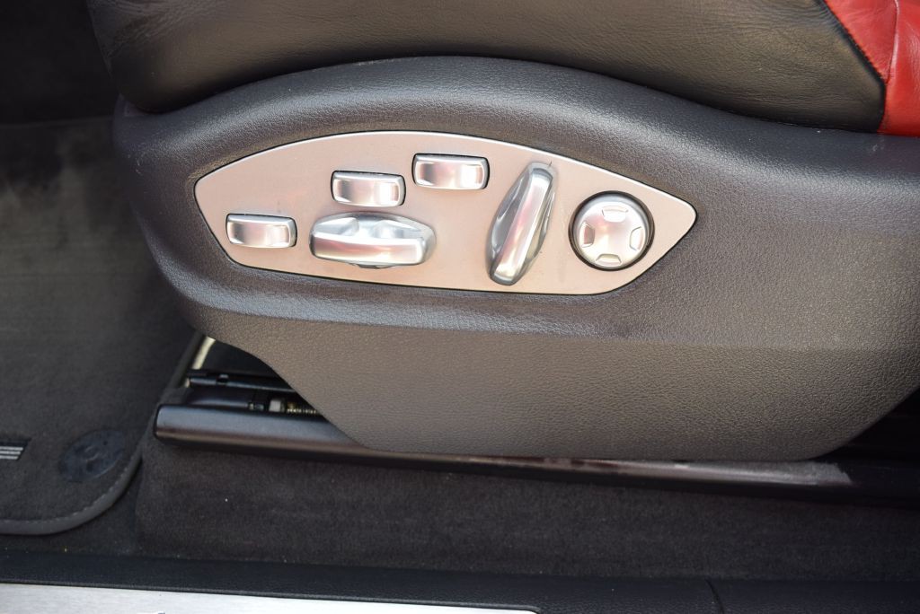 2015 Porsche Macan Image 15