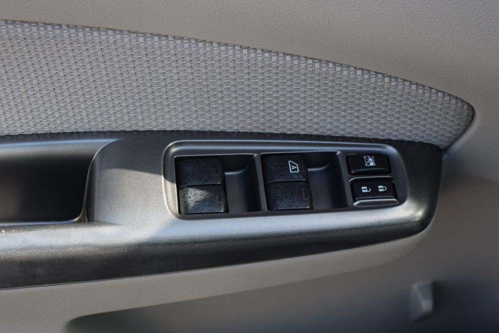 2012 Subaru Forester Image 14