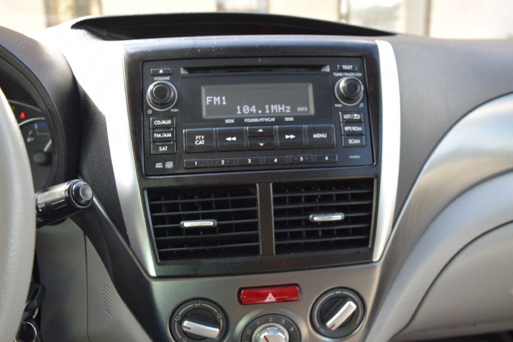 2012 Subaru Forester Image 26