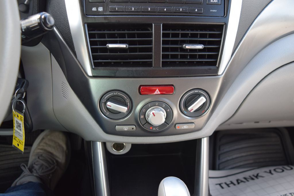 2012 Subaru Forester Image 27