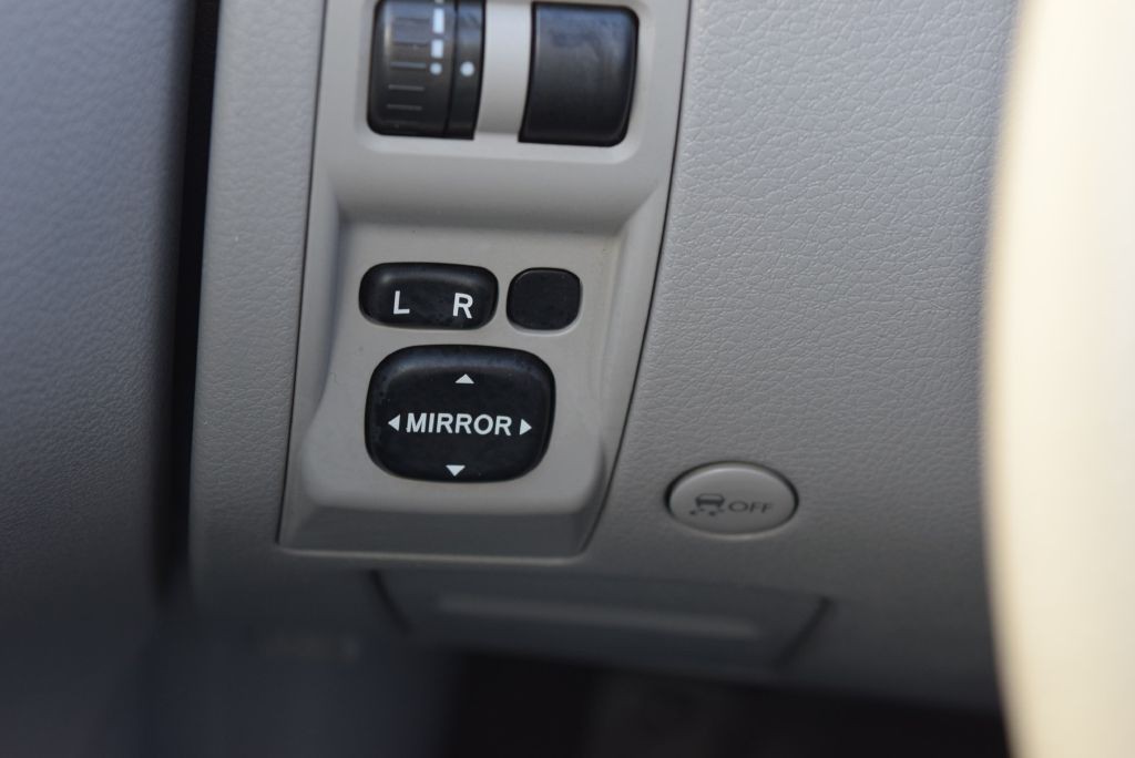 2012 Subaru Forester Image 34