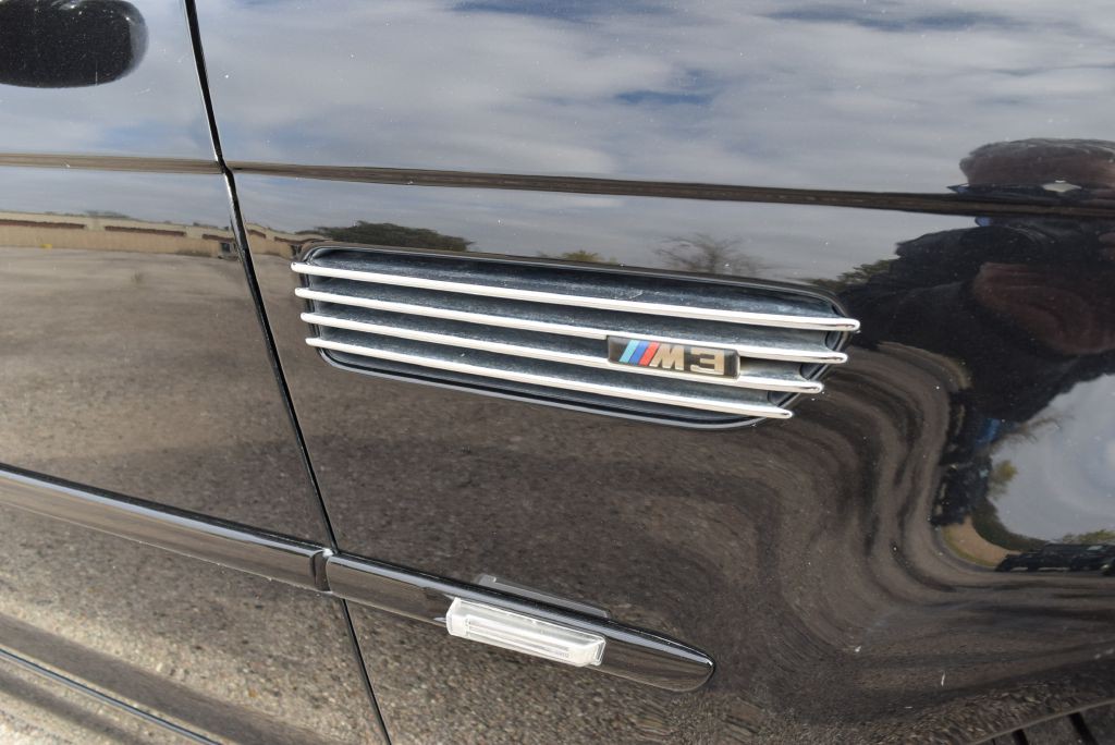 2005 BMW M3 Image 15