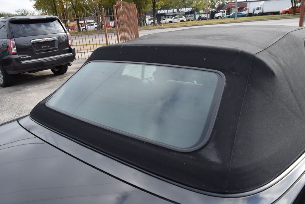 2005 BMW M3 Image 17