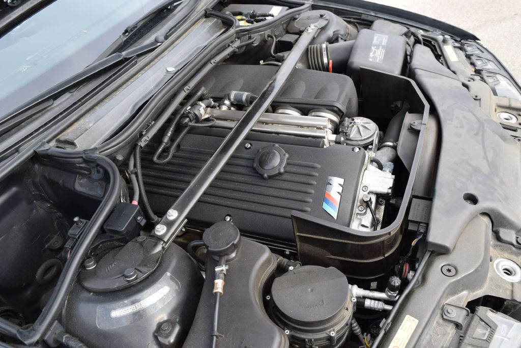 2005 BMW M3 Image 21