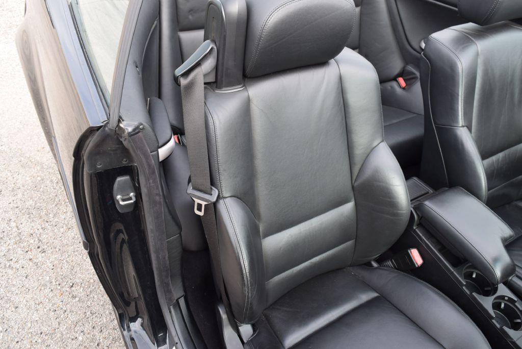 2005 BMW M3 Image 37