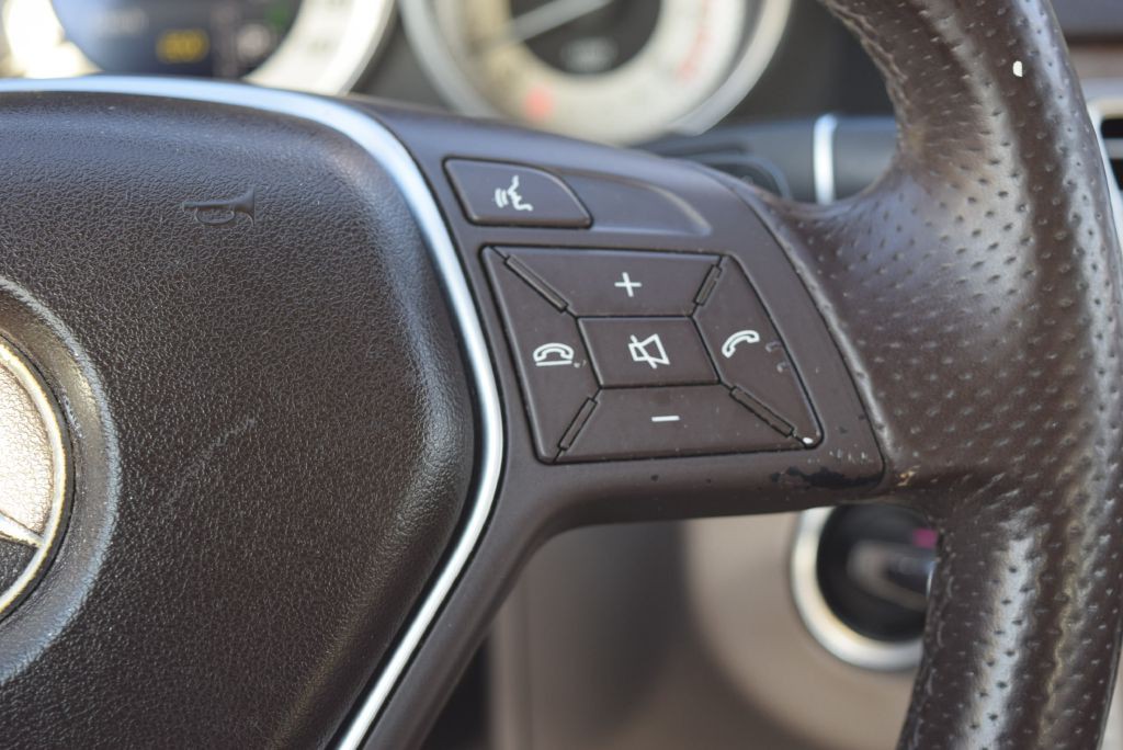 2014 Mercedes-Benz E-Class Image 29