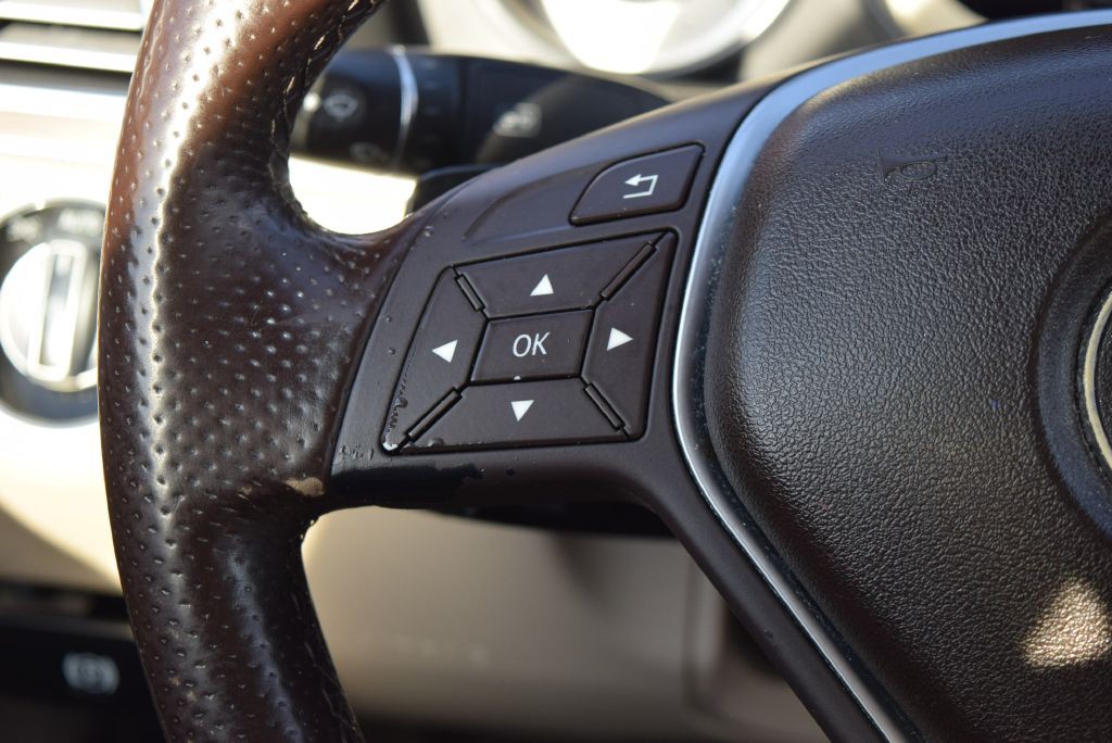 2014 Mercedes-Benz E-Class Image 30