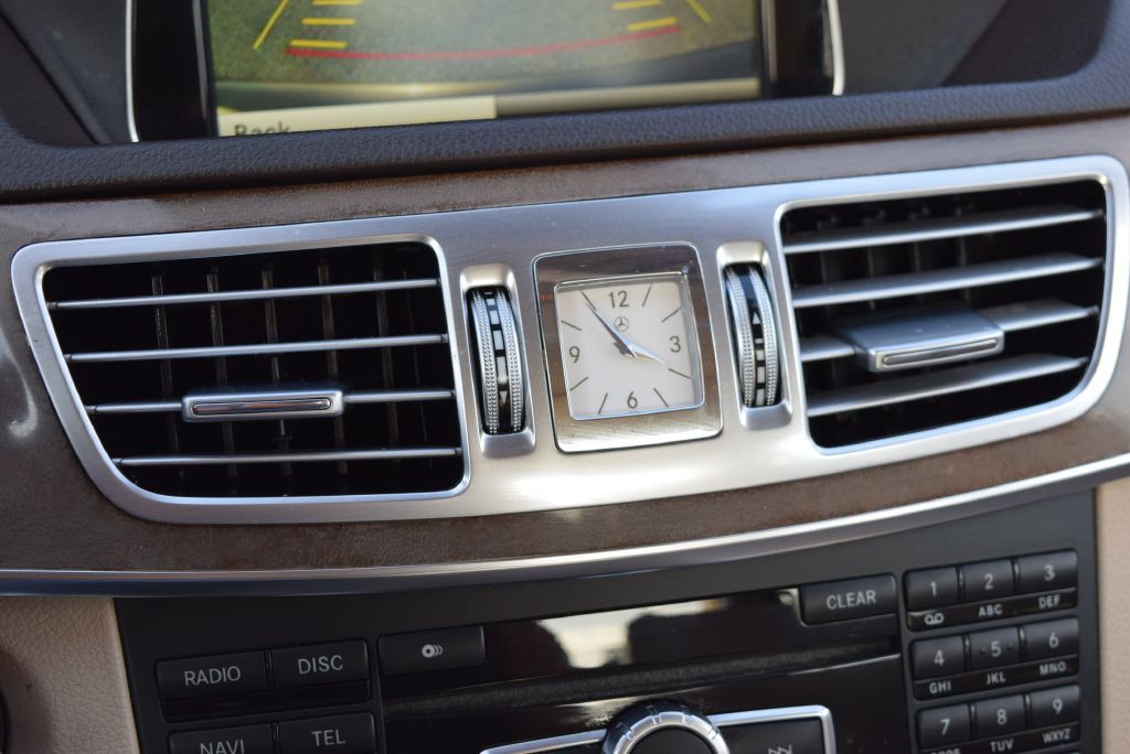 2014 Mercedes-Benz E-Class Image 33