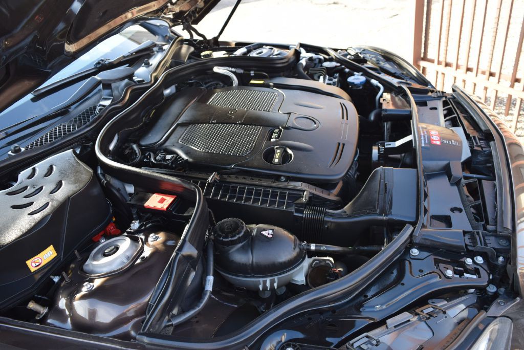 2014 Mercedes-Benz E-Class Image 40