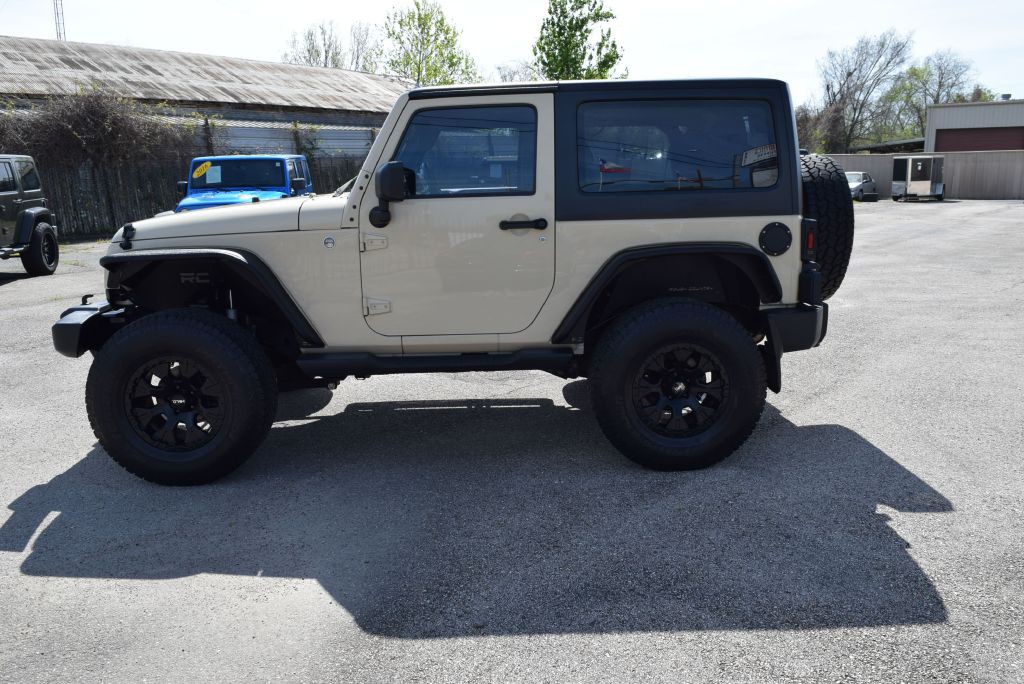 2012 Jeep Wrangler Image 6