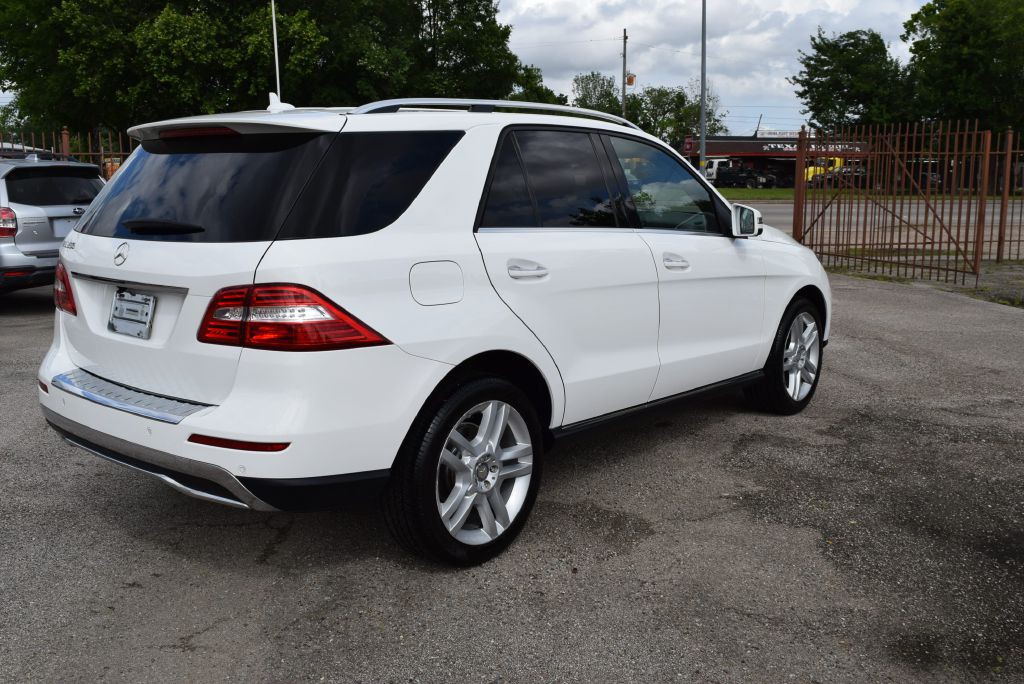 2014 Mercedes-Benz M-Class Image 3