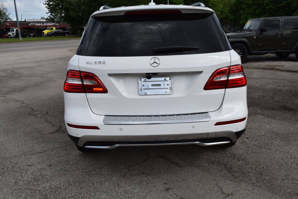 2014 Mercedes-Benz M-Class Image 4