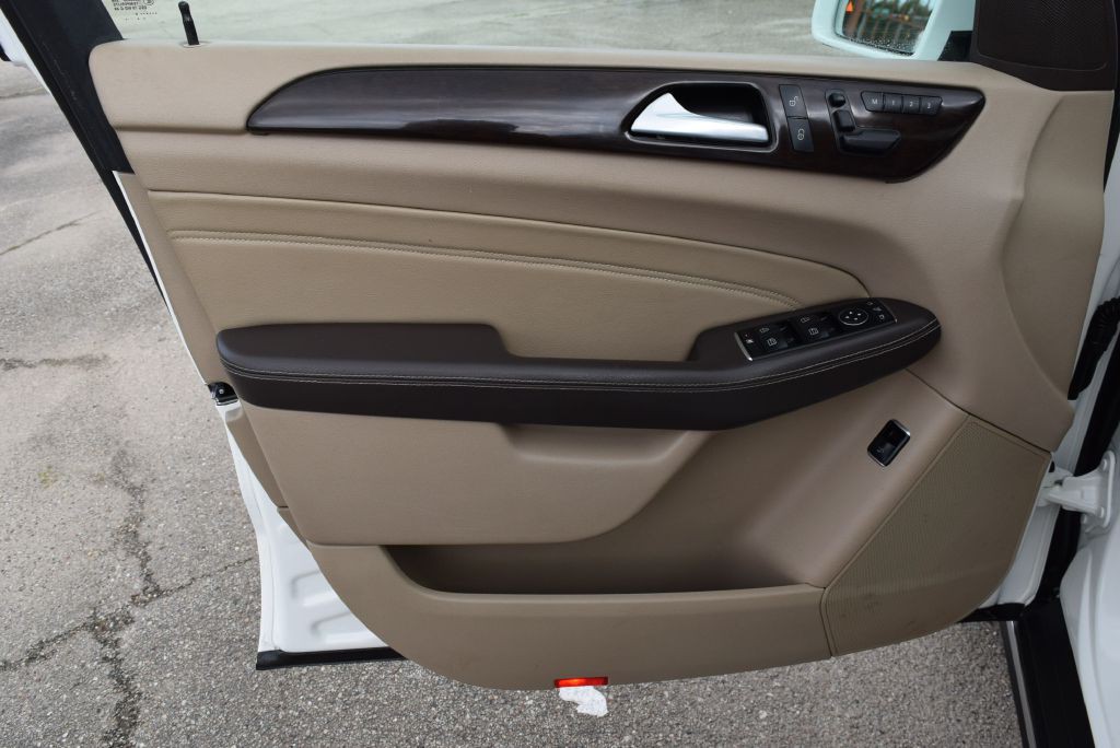 2014 Mercedes-Benz M-Class Image 15