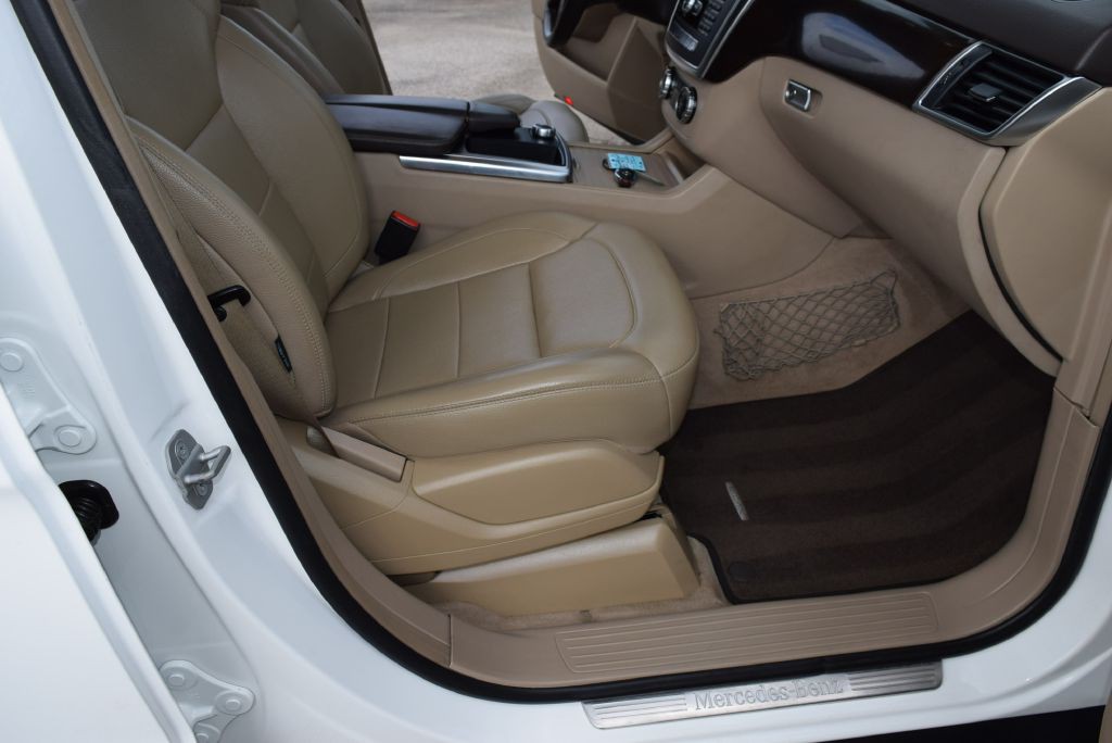 2014 Mercedes-Benz M-Class Image 26