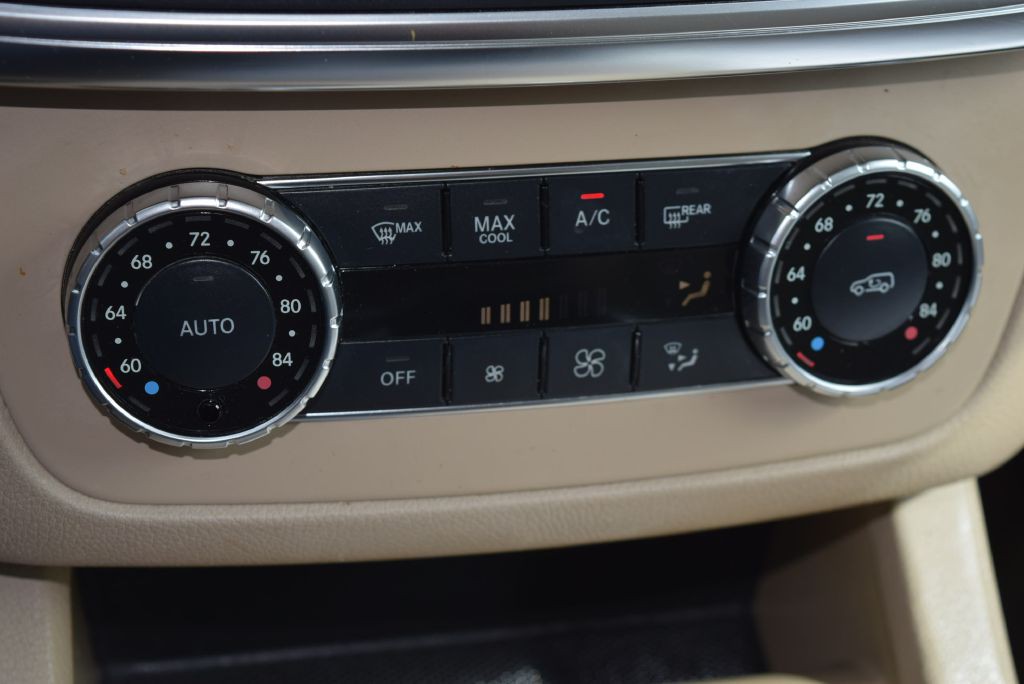 2014 Mercedes-Benz M-Class Image 32