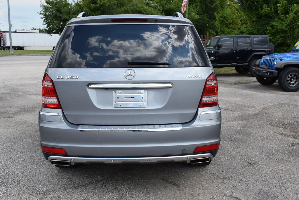 2010 Mercedes-Benz GL-Class Image 4