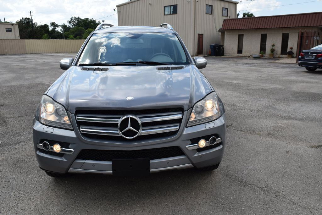 2010 Mercedes-Benz GL-Class Image 9