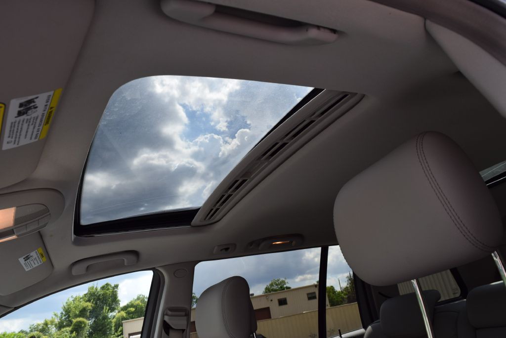 2010 Mercedes-Benz GL-Class Image 38